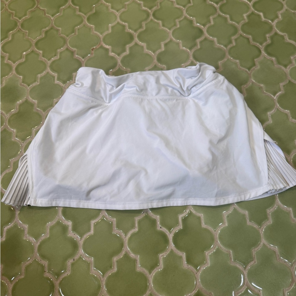 White Lululemon Women's Skirt
